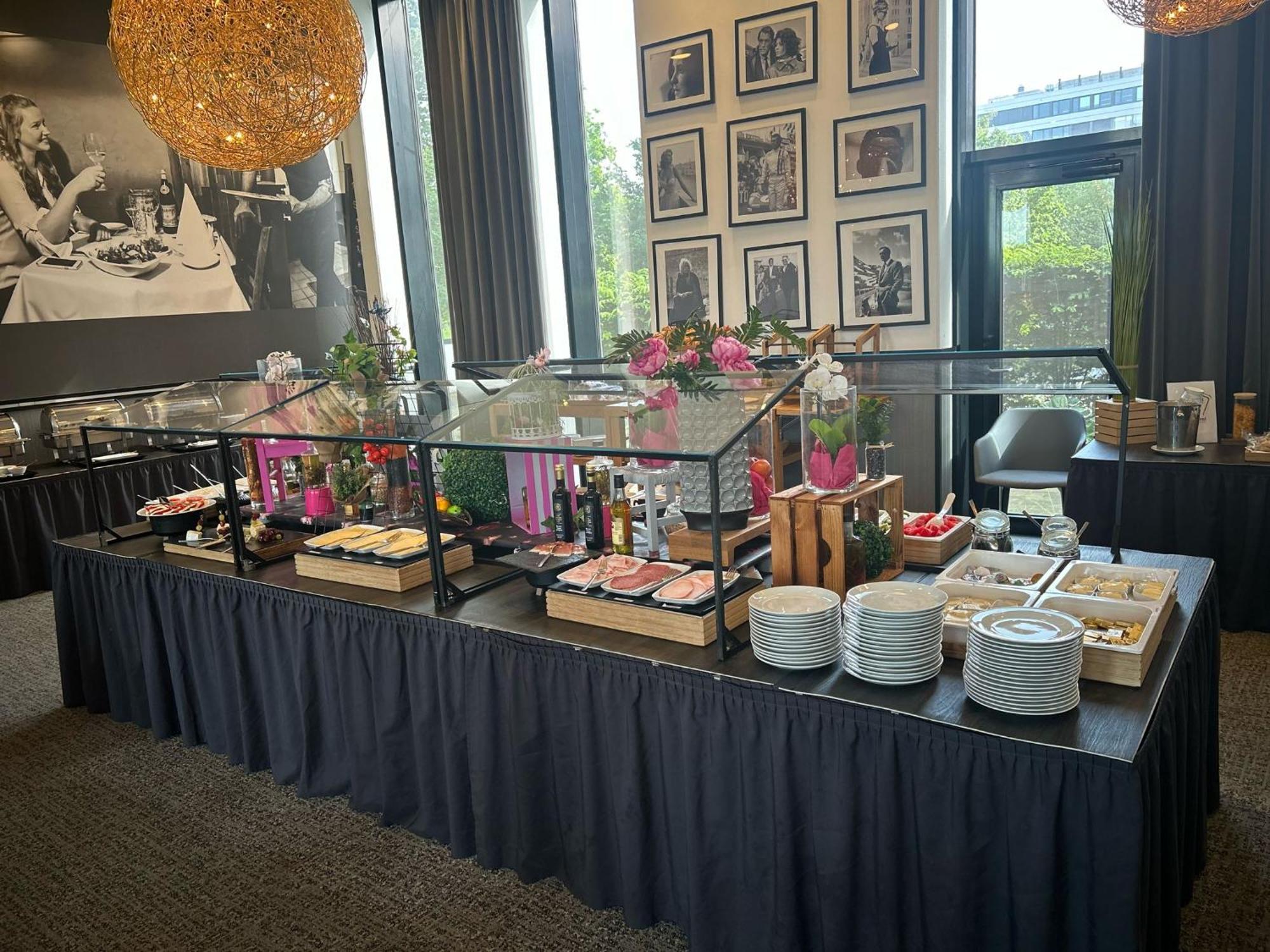 Airport Plaza Hotel Hamburg 노르더슈테트 외부 사진